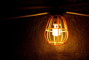 How do I Install Temporary Lighting for a Job Site? eHow