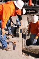 What is the job description of a general foreman?