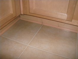 how to replace kitchen cabinet base molding | ehow how to replace kitchen cabinet base molding | ehow
