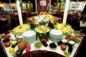 Buffet Table Ideas Wedding Reception Gift Bethmaru Com Wedding Decorations For Food Table Backyard Reception And Yard Design