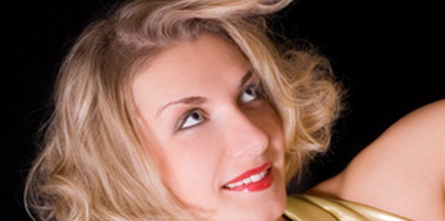 blond girl with curl hair image by Andrejs Pidjass from Fotolia.com Hairstyles change often but healthy hair never loses its appeal.