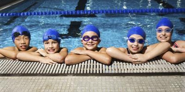 Jupiterimages/Comstock/Getty Images Your whole family will enjoy a trip to the pool.