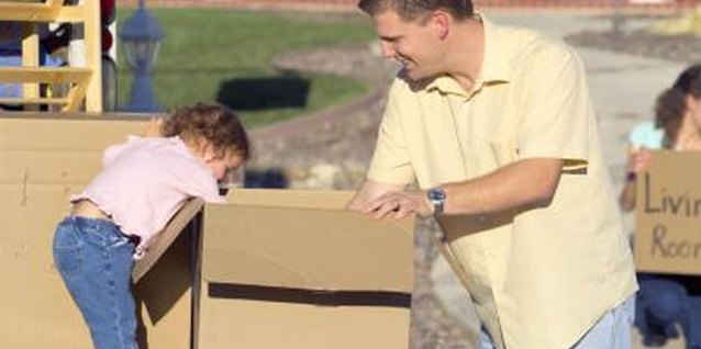 Brand X Pictures/Brand X Pictures/Getty Images Involve your entire family in the moving process.