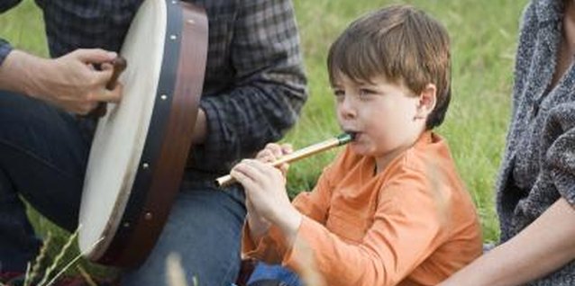 Jupiterimages/BananaStock/Getty Images What is it like to raise your children in a different culture?