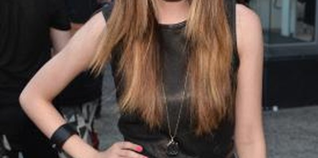 Alberto E. Rodriguez/Getty Images Entertainment/Getty Images Actress Laura Marano's cute pink manicure stands out perfectly against her edgy leather ensemble.