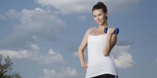 Jupiterimages/Brand X Pictures/Getty Images There are many factors that impact how much your muscles grow with weight training.