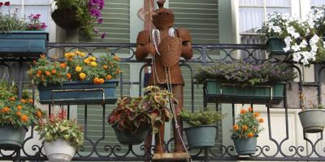 Hemera Technologies/AbleStock.com/Getty Images Hanging flower boxes keeps kids from tripping on them.