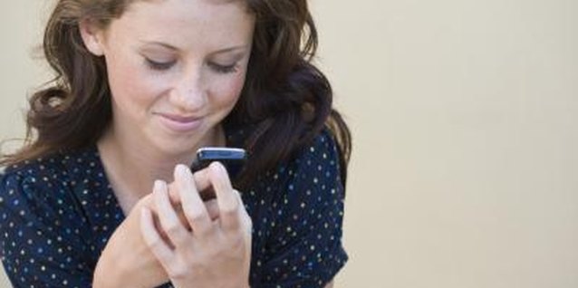 Jupiterimages/Goodshoot/Getty Images Skip ongoing text conversations in the company of others.