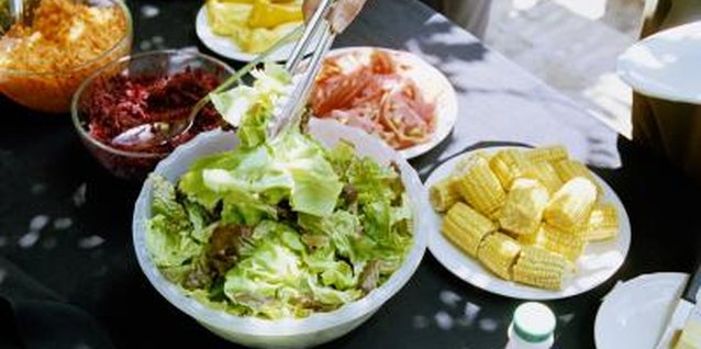 Creatas Images/Creatas/Getty Images Buffets let teens decide what they want to eat at a party.
