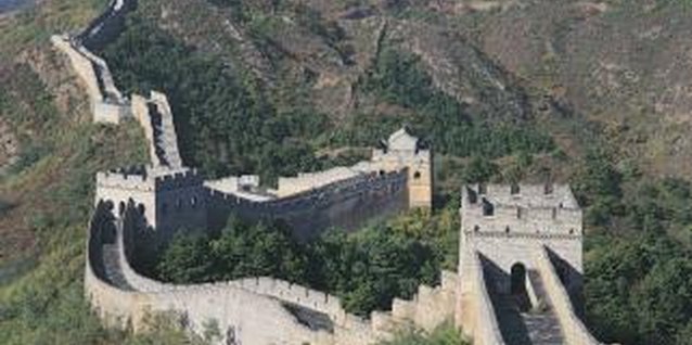 Digital Vision./Photodisc/Getty Images The Great Wall of China is a fascinating piece of architecture that your toddler will enjoy learning about.