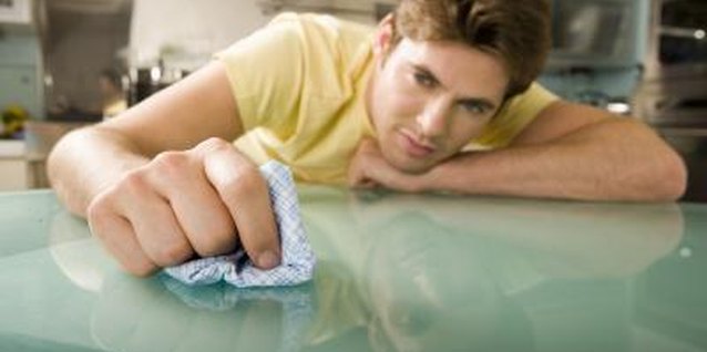 Adam Gault/Photodisc/Getty Images There can be advantages to a marriage in which one person is a perfectionist.