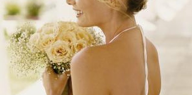 Digital Vision./Digital Vision/Getty Images Choose fresh flowers that symbolize your hopes and dreams.