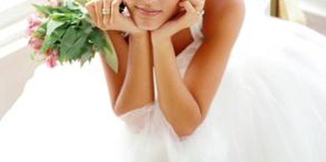 Stockbyte/Stockbyte/Getty Images Many women dream of living happily ever after.