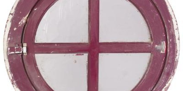 Hemera Technologies/PhotoObjects.net/Getty Images The older the window, the more likely it is to rattle.