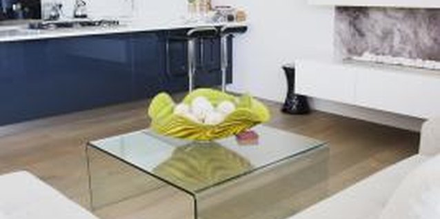 Paul Bradbury/OJO Images/Getty Images Clear acrylic blends with a minimalist setting or monochromatic scheme.