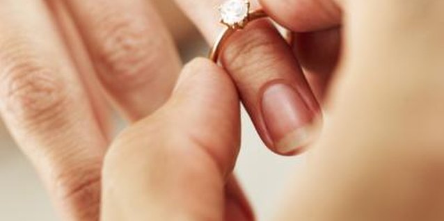 Stockbyte/Stockbyte/Getty Images Simply making the decision to trust in your fiancee may be the key to enjoying a healthier relationship.