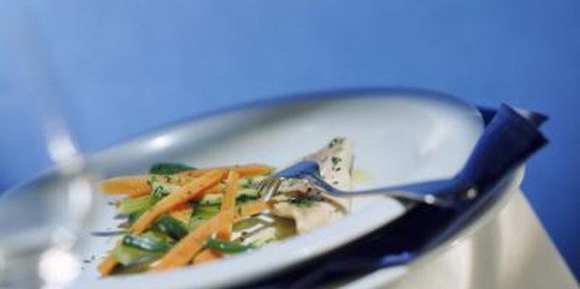 John Foxx/Stockbyte/Getty Images Choose lean proteins, along with green and orange vegetables, for GERD.