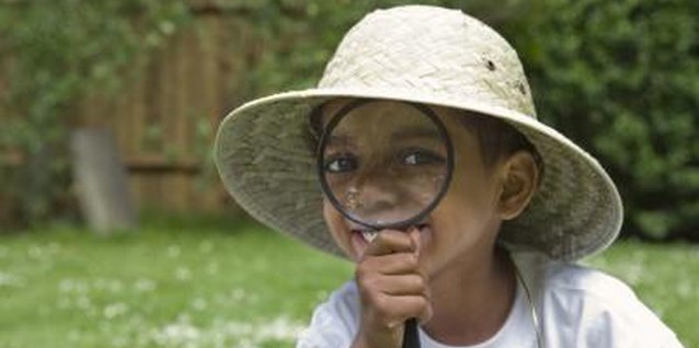 Jupiterimages/BananaStock/Getty Images A science scavenger hunt encourages exploration of scientific ideas.