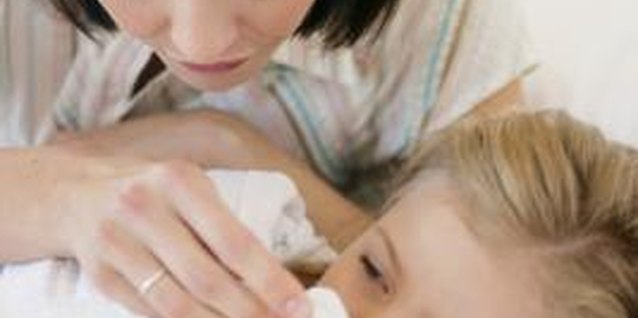 Goodshoot/Goodshoot/Getty Images Humidifiers and vaporizers both add moisture to dry air.