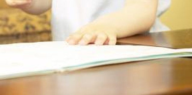 Hemera Technologies/AbleStock.com/Getty Images Toddlers just want to scribble and draw.