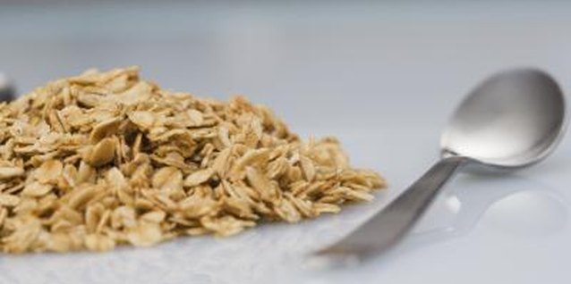 Jupiterimages/Comstock/Getty Images Oat products can be used for gluten-free baking.