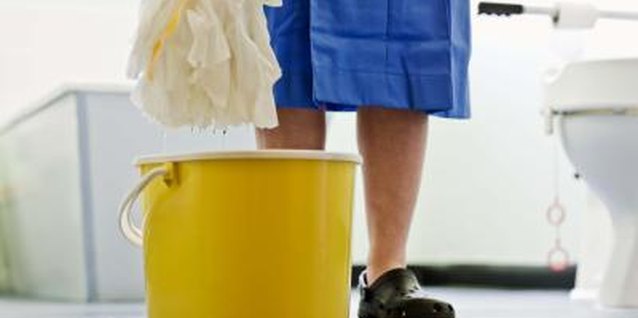 Jupiterimages/BananaStock/Getty Images Keeping the toilet area clean during potty training doesn't have to be a big ordeal.