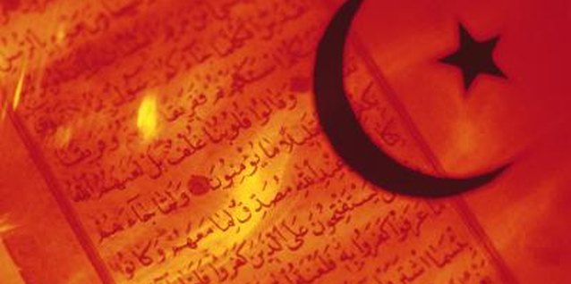 Comstock/Comstock/Getty Images When dating a non-Muslim, keep the lines of communication open with your father.