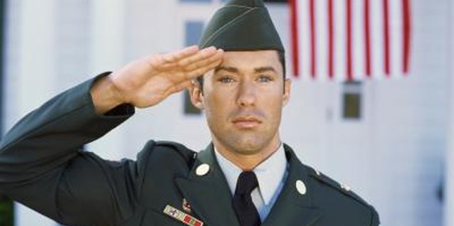 Stockbyte/Stockbyte/Getty Images Max out your Army PT test with progressive resistance training and intense aerobic exercise.