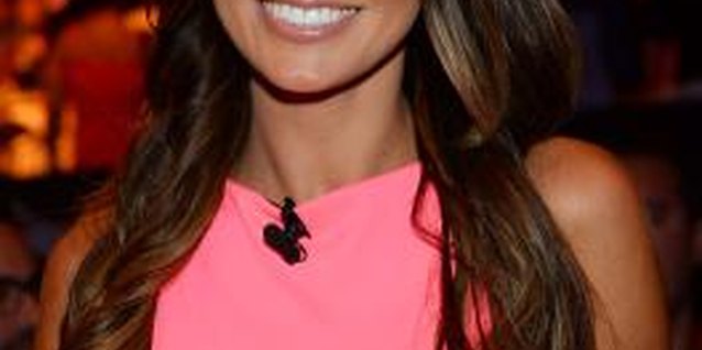 Ethan Miller/Getty Images Entertainment/Getty Images Audrina Patridge sports extremely white teeth at the 17th Annual Hooters International Swimsuit Pageant in Las Vegas.