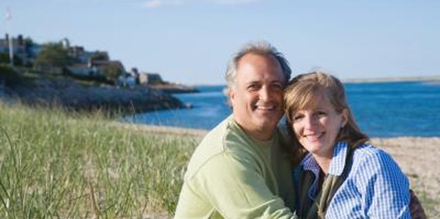 Jupiterimages/Photos.com/Getty Images To help your marriage survive after 20 years, act in your partner's best interest.