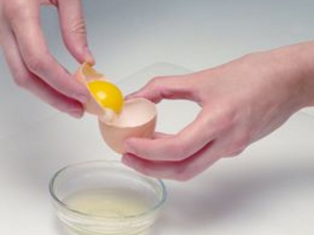 How to Separate Egg Whites