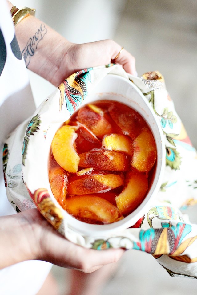 Enjoy poached nectarines with ice cream or yogurt!