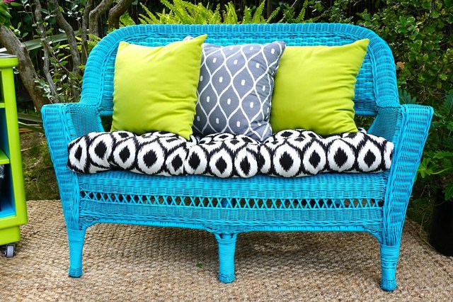 Add fun cushions!