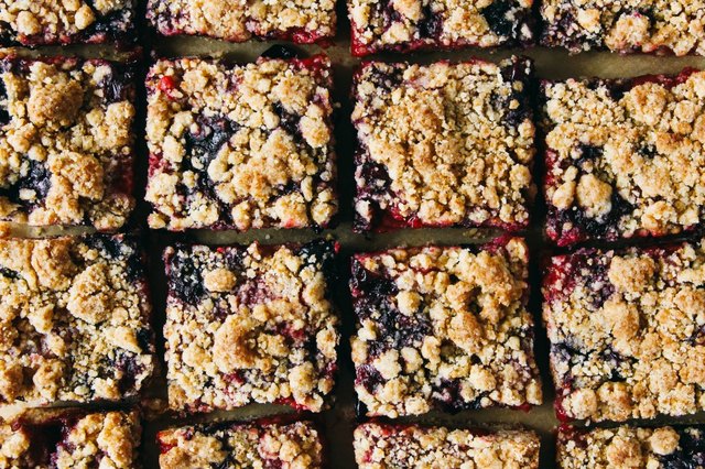 The Berry Crumble celebrates the colors of Old Glory.