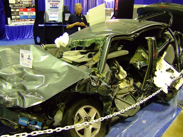 A car that rolled over. Photo: Wikimedia Commons