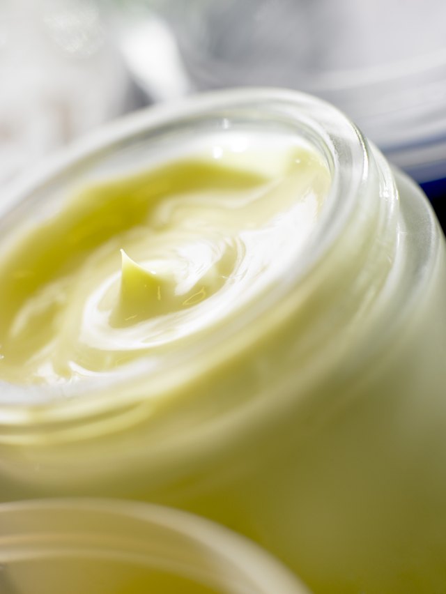 Maintaining your skin's moisture helps reduce wrinkles and the appearance of cellulite.