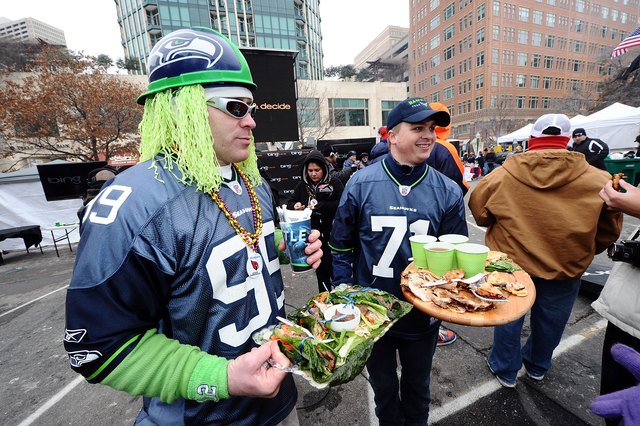 Understanding the layout of the parking area can make for a great tailgate.