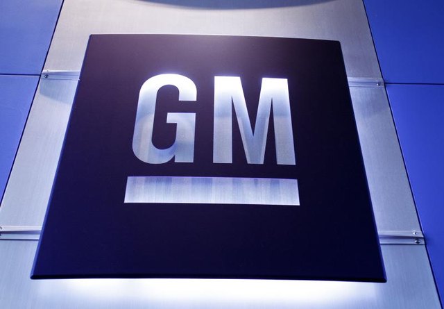 A general motors sign.