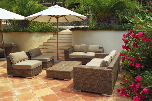 Patio with terra-cotta tile.