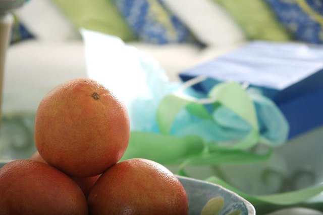 Satsumas in a bowl