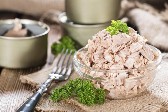 Small bowl of tuna.