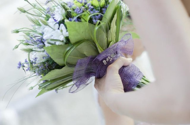 Bride holding bouquet