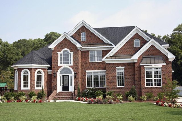How to Landscape a Red Brick Home (with Pictures) | eHow