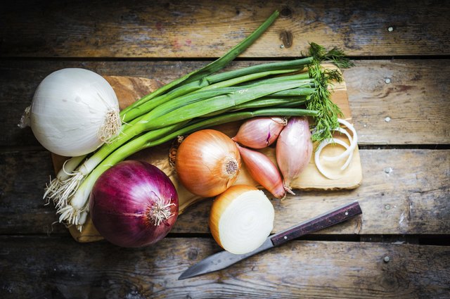 Store onion bulbs at temperatures between 35 and 50 F.