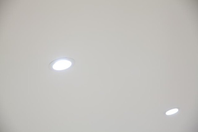 Recessed ceiling lights.