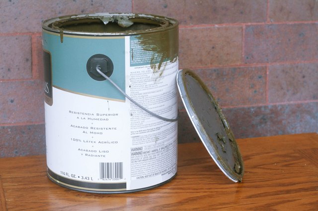How to dry out latex paint