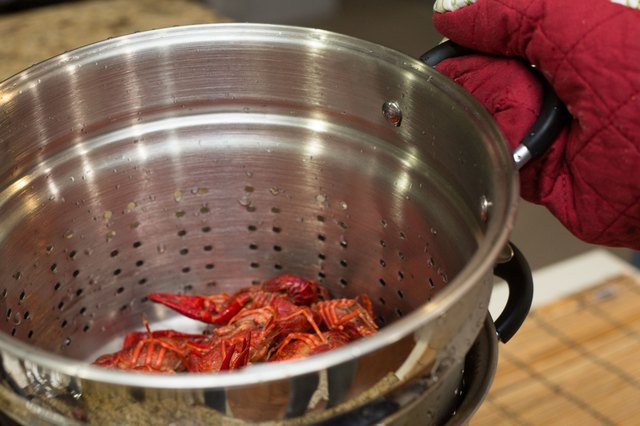 the-best-crawfish-boil-if-you-re-a-fan-of-crawfish-you-re-going-to