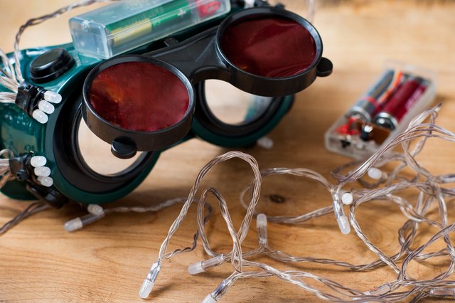 How to Make Cheap Thermal Goggles (with Pictures)