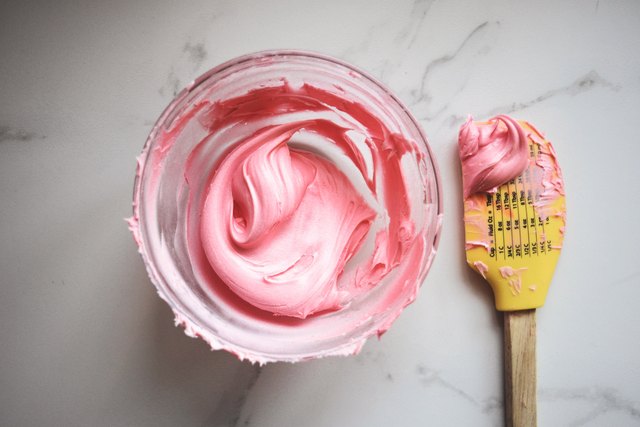 how-to-make-pink-food-coloring-with-pictures-ehow