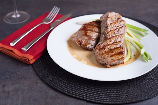 How to Cook Steak on a Foreman Grill How to Cook Steak on a Foreman Grill